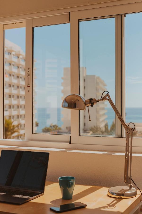 Apartamento Con Gran Terraza Junto A La Playa توريمولينوس المظهر الخارجي الصورة